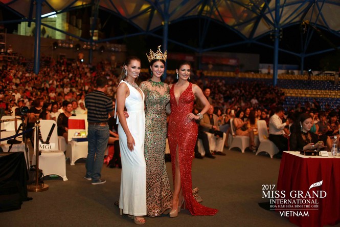Giáng My hội ngộ Lý Nhã Kỳ trên ghế giám khảo bán kết Miss Grand - ảnh 8
