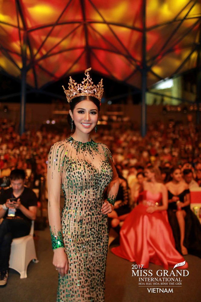 Giáng My hội ngộ Lý Nhã Kỳ trên ghế giám khảo bán kết Miss Grand - ảnh 2