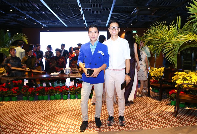 Chi Pu quyến rũ, Gil Lê 'menly' cùng dự sự kiện - ảnh 10
