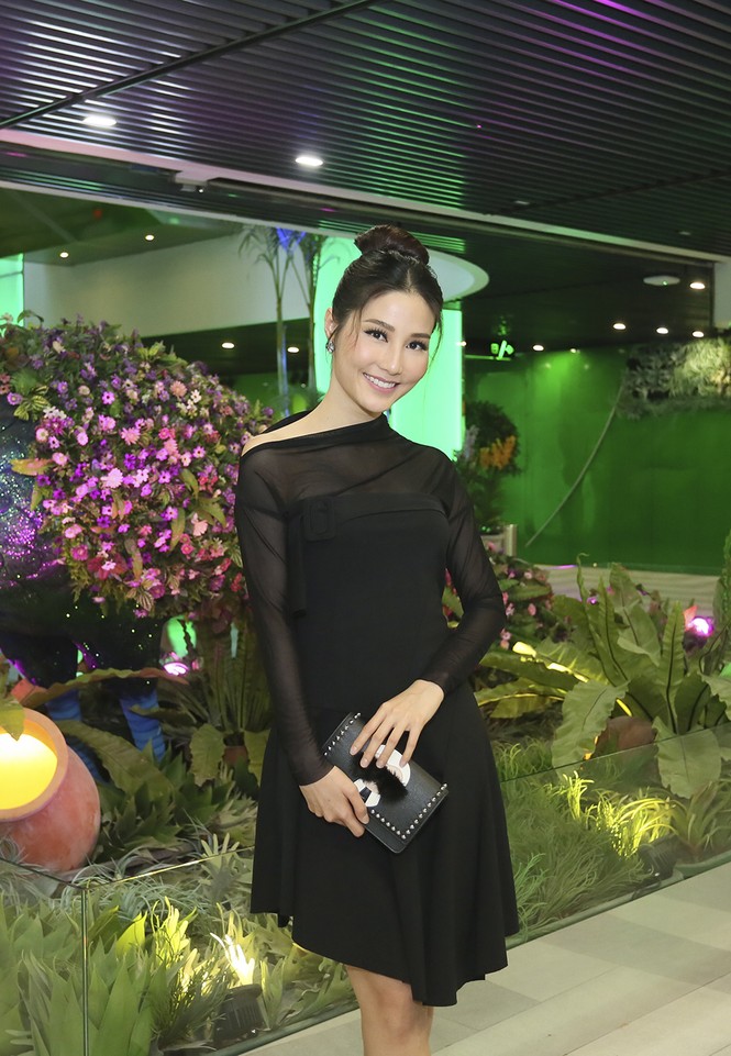 Chi Pu quyến rũ, Gil Lê 'menly' cùng dự sự kiện - ảnh 8