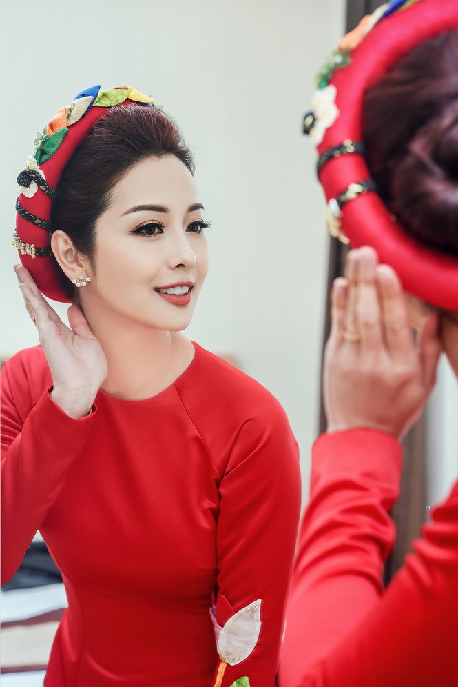 Jennifer Phạm đẹp rạng ngời làm MC tiệc chiêu đãi APEC - ảnh 1