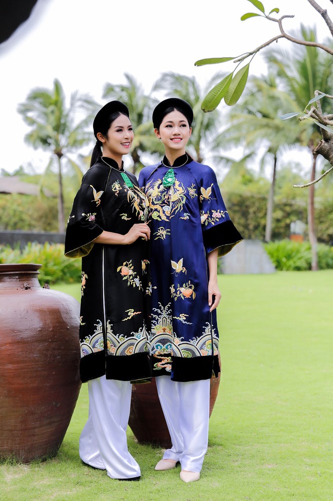 Ngọc Hân, Thanh Tú diễn áo dài tại tiệc chiêu đãi các phu nhân ở APEC - ảnh 2
