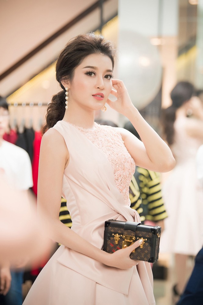 Bảo Thanh, Quỳnh Nga đọ sắc cùng dàn Hoa hậu, Á hậu - ảnh 1