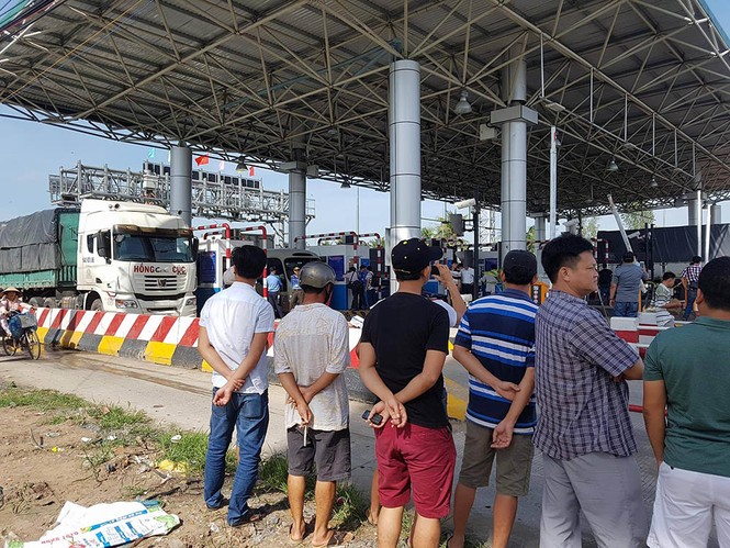 Cận cảnh BOT Cai Lậy thời điểm thu phí trở lại - ảnh 16