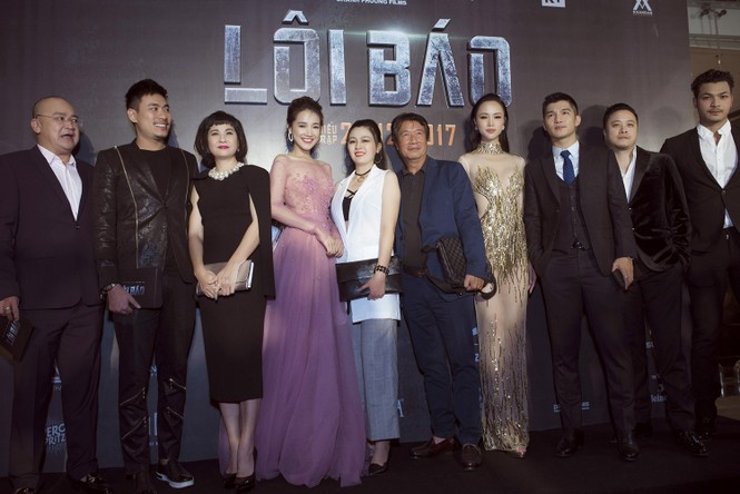 Nhã Phương xuất hiện lộng lẫy, quyến rũ với đầm xuyên thấu tại sự kiện - ảnh 4