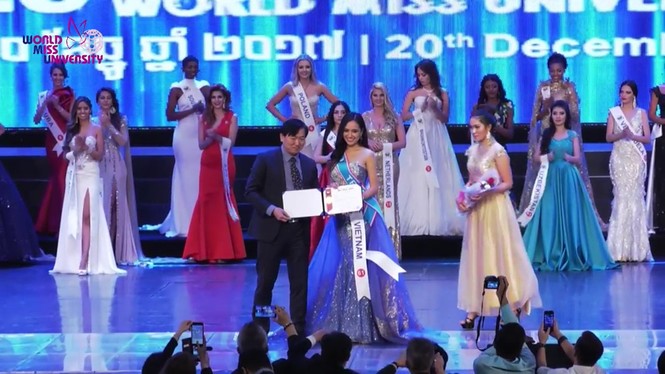 Việt Nam giành giải phong cách tại Hoa khôi các trường Đại học Thế giới 2017 - ảnh 1