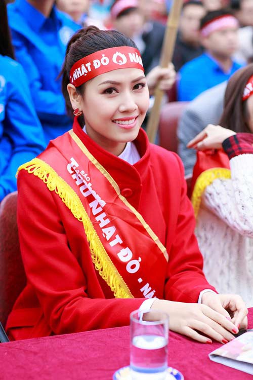 Những Hoa hậu, Á hậu từng nhận bằng khen vì công tác hiến máu - ảnh 4