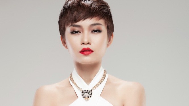 Thanh Tú hát ‘Như có Bác Hồ’, Mâu Thuỷ nhuộm tóc đỏ nếu U23 VN vô địch - ảnh 3