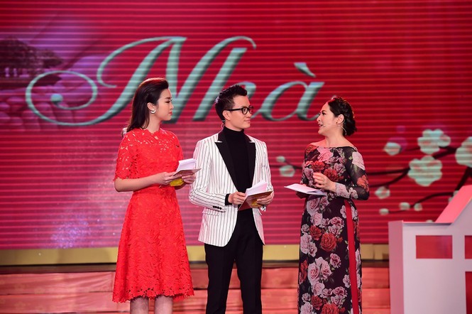 Hoa hậu Mỹ Linh khoe sắc với váy ren đỏ rực dẫn 'Thay lời muốn nói' - ảnh 6