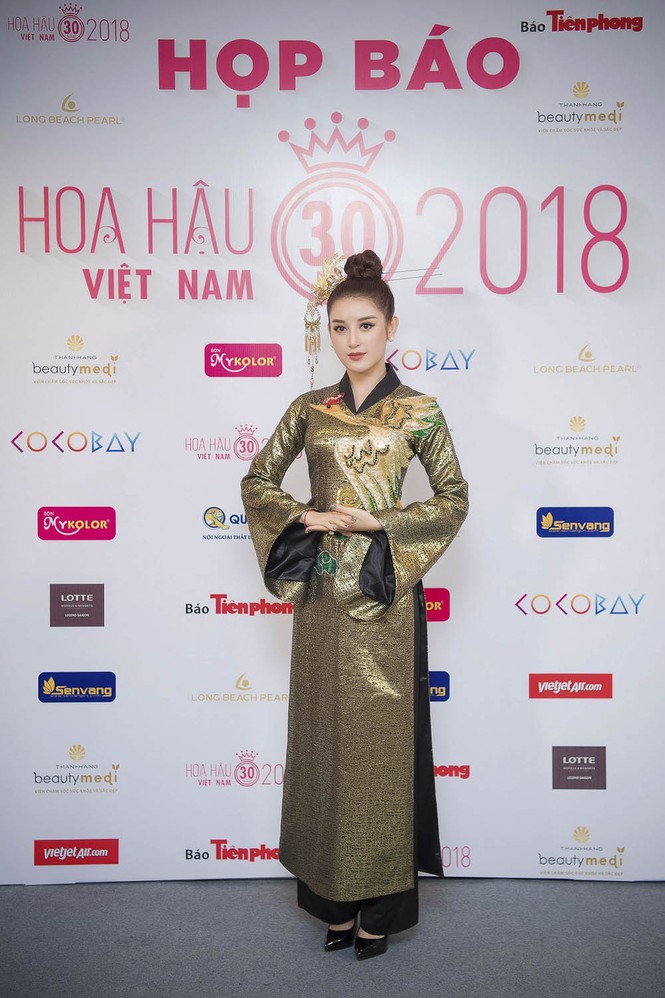 Mỹ Linh dịu dàng, Huyền My cá tính cùng 'đọ sắc' bên dàn người đẹp - ảnh 5