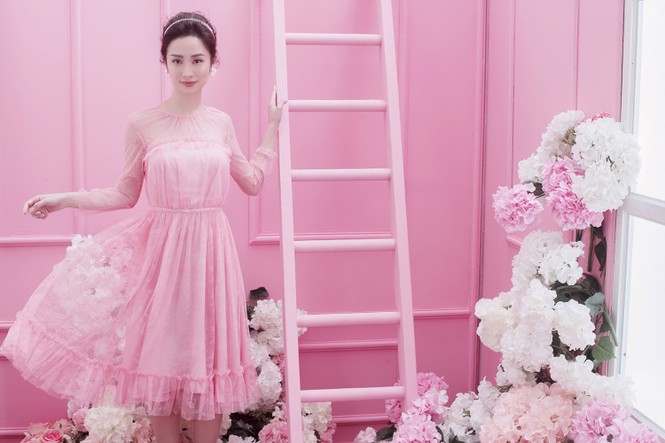 'Ngọc nữ' mới Jun Vũ khoe vẻ đẹp mong manh không kém Hà Tăng - ảnh 5