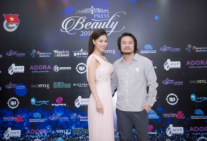 MC Phan Anh và 'bà trùm hoa hậu' ngồi ghế nóng Miss Báo chí - ảnh 3