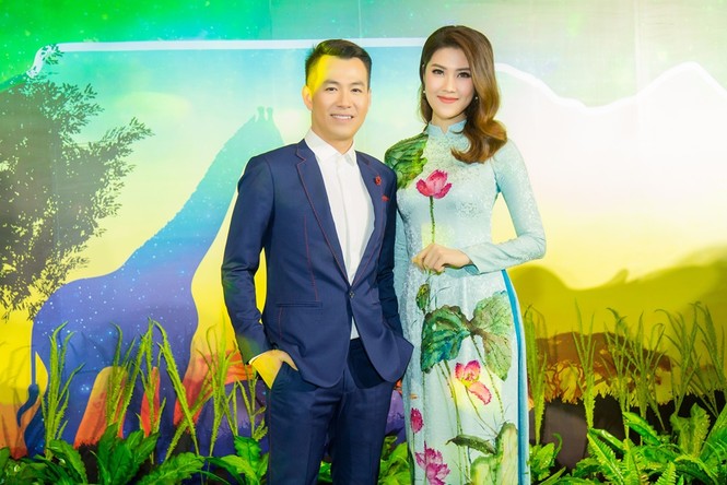 Thu Hằng vẫn sở hữu body 'đồng hồ cát' sau 16 năm đăng quang Siêu mẫu - ảnh 8