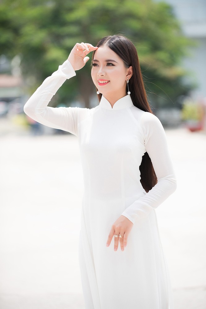 Xuất hiện các hotgirl xinh đẹp trong tour tuyển sinh Hoa hậu VN 2018 - ảnh 2
