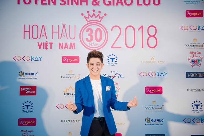 Hoa hậu Mỹ Linh rạng rỡ về trường tuyển sinh cho Hoa hậu Việt Nam 2018 - ảnh 6