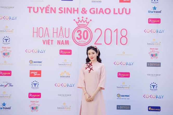 Á hậu Huyền My, Thuỳ Dung đọ sắc 'không tì vết' với áo dài màu pastel - ảnh 1