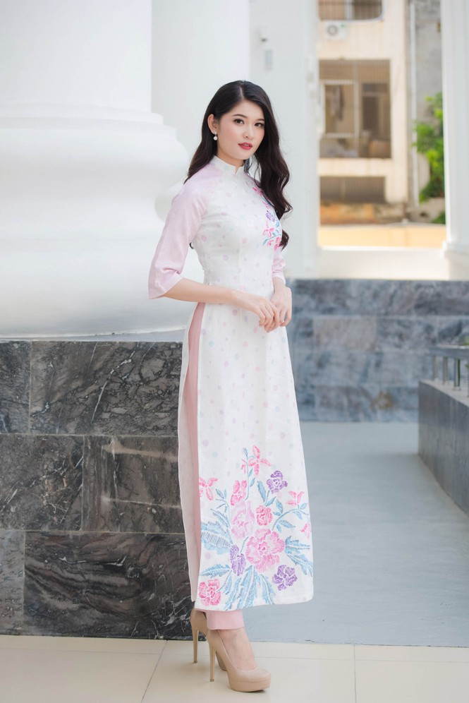 Á hậu Huyền My, Thuỳ Dung đọ sắc 'không tì vết' với áo dài màu pastel - ảnh 4