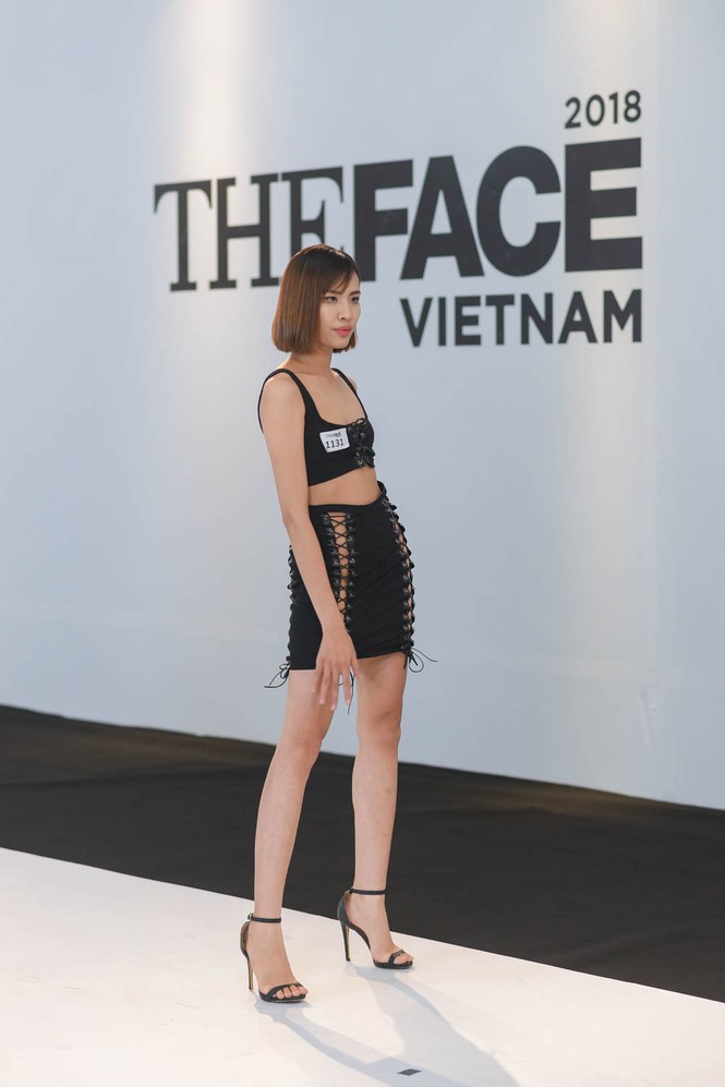 Phát ngôn trịch thượng, thí sinh The Face bị Thanh Hằng 'dằn mặt' - ảnh 1
