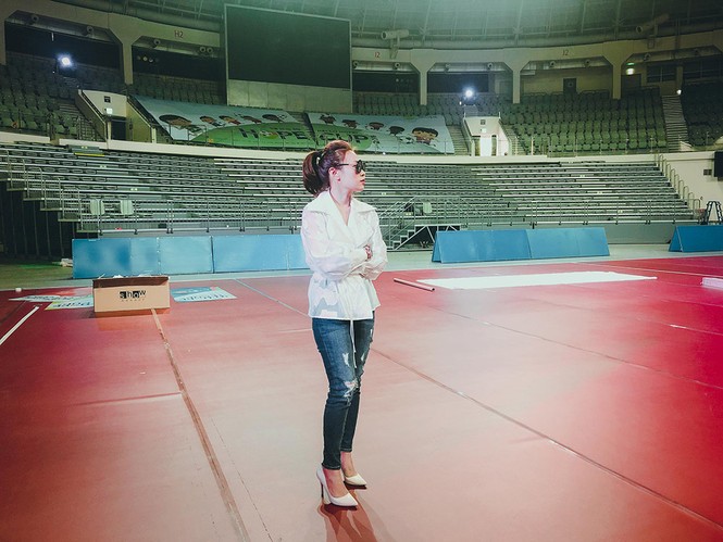Mỹ Tâm giản dị sang Hàn Quốc khảo sát địa điểm tổ chức concert - ảnh 3