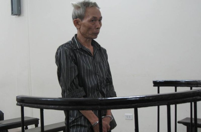 Dùng 'dấu củ khoai' chiếm đoạt hơn trăm triệu đồng - ảnh 1