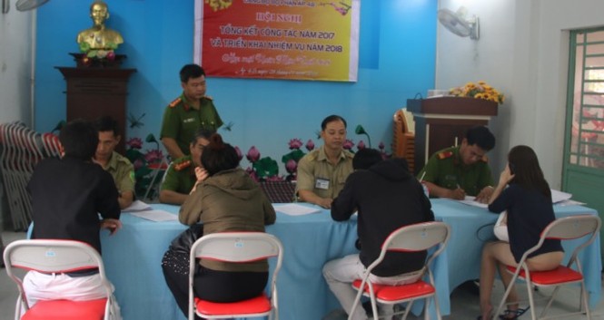 Cảnh sát TPHCM kiểm tra hàng loạt khách sạn ‘dân bay’ chơi ma tuý - ảnh 4
