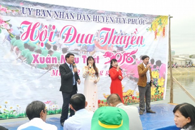 Bình Định: Tưng bừng hội đua thuyền trên sông Gò Bồi - ảnh 2