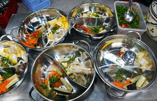 Chiêu đãi buffet chay cho hàng ngàn du khách tại Đà Lạt - ảnh 3