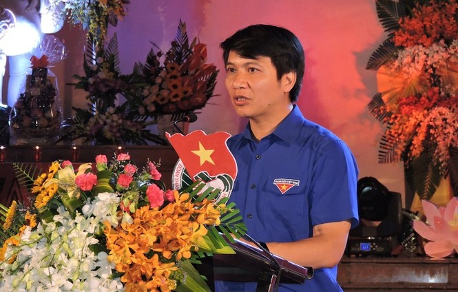 Anh Nguyễn Ngọc Lương, Bí thư BCH Trung ương Ðoàn phát biểu tại buổi lễ