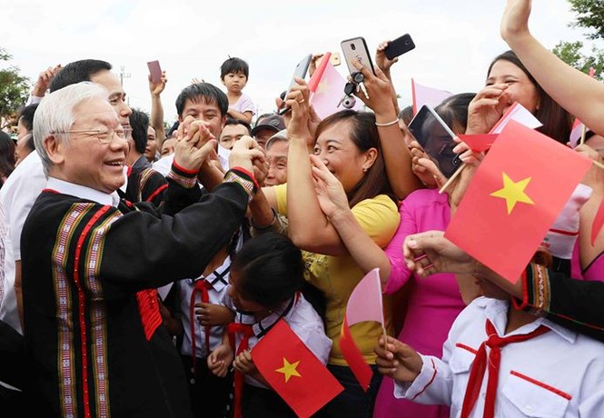 Tổng Bí thư, Chủ tịch nước dự ngày hội Đại đoàn kết tại Đắk Lắk - ảnh 4