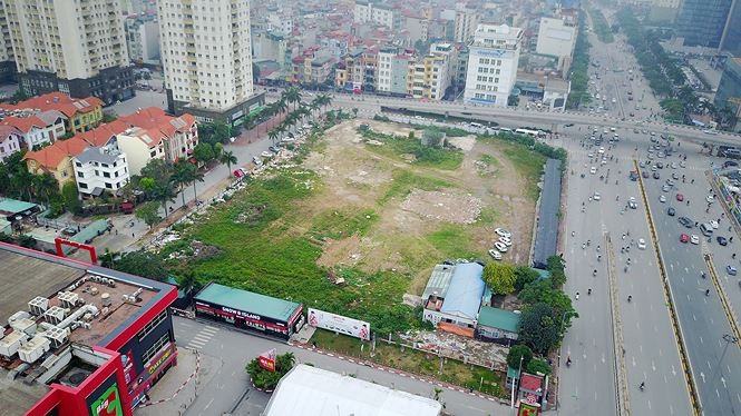 Điểm mặt những dự án tháp nghìn tỷ bỏ hoang nhiều năm - ảnh 1