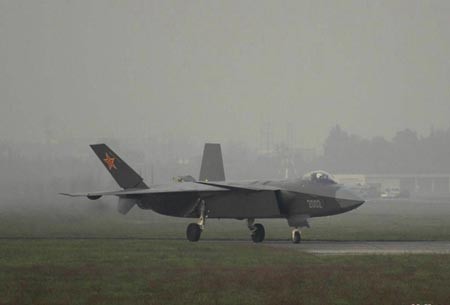 Trung Quốc lộ chiến đấu cơ J-20 số hiệu “2011“ - ảnh 3