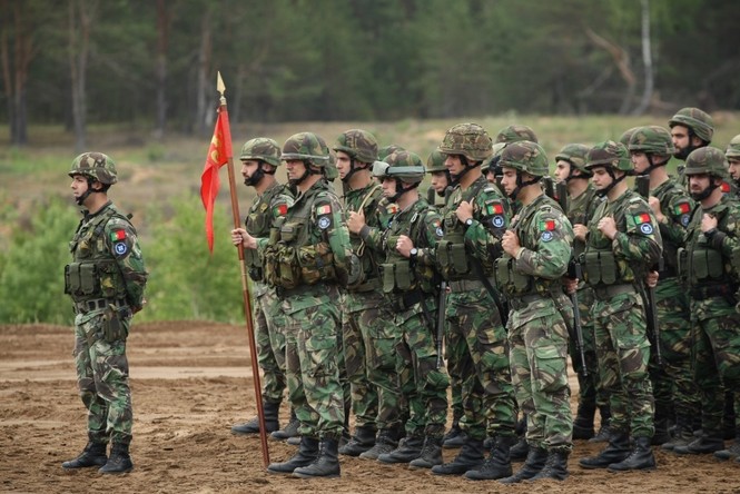 NATO tập trận cực lớn cận kề biên giới Nga - ảnh 2