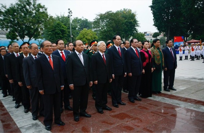 100 năm Cách mạng Tháng Mười Nga - ảnh 4