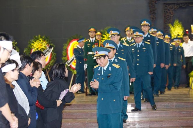 Thiếu tá phi công Nguyễn Thành Trung trở về đất mẹ - ảnh 9
