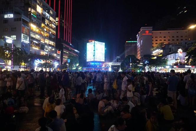 Việt Nam bước sang năm mới 2018 - ảnh 56