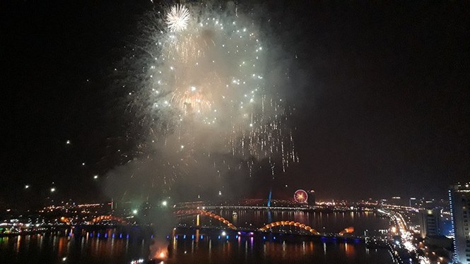 Việt Nam bước sang năm mới 2018 - ảnh 47