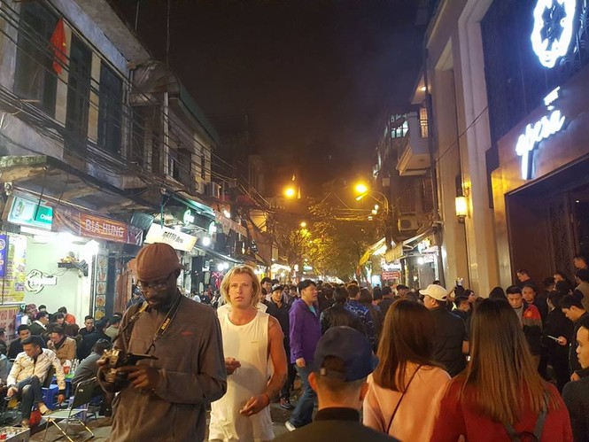 Việt Nam bước sang năm mới 2018 - ảnh 25