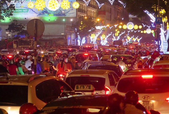 Việt Nam bước sang năm mới 2018 - ảnh 48