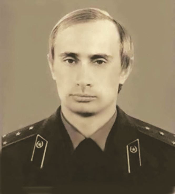 Vladimir Putin – Từ sĩ quan KGB tới ông chủ Điện Kremlin - ảnh 2