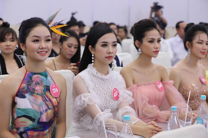 Hé mở 'Ánh sáng' và hình tượng Nữ thần Mặt Trời đêm Chung kết HHVN - ảnh 9
