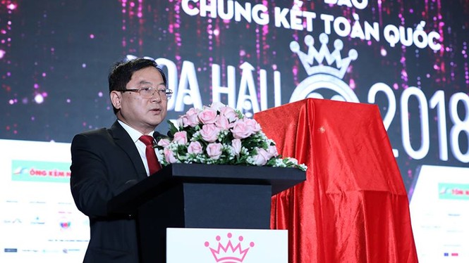 Hé mở 'Ánh sáng' và hình tượng Nữ thần Mặt Trời đêm Chung kết HHVN - ảnh 21