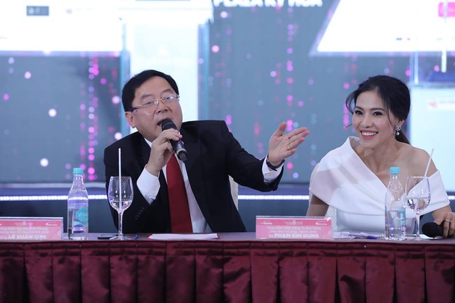 Hé mở 'Ánh sáng' và hình tượng Nữ thần Mặt Trời đêm Chung kết HHVN - ảnh 6
