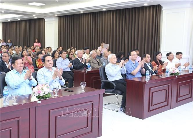 Tổng Bí thư, Chủ tịch nước dự Ngày hội Đại đoàn kết toàn dân tộc - ảnh 1