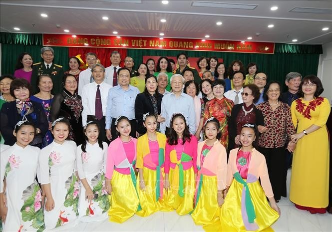 Tổng Bí thư, Chủ tịch nước dự Ngày hội Đại đoàn kết toàn dân tộc - ảnh 6