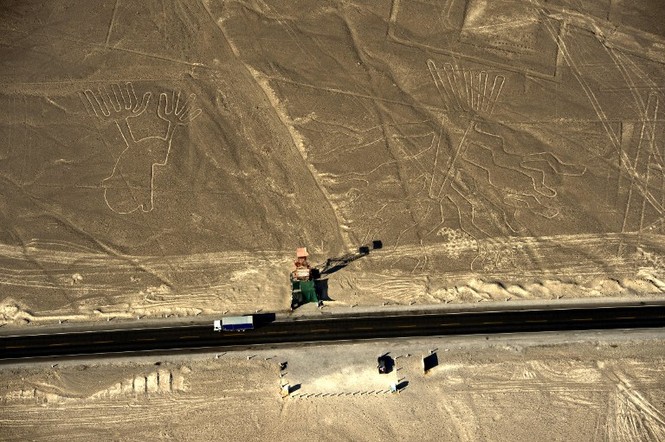 Bí ẩn 'Những đường vẽ Nazca' giữa sa mạc Peru - ảnh 3
