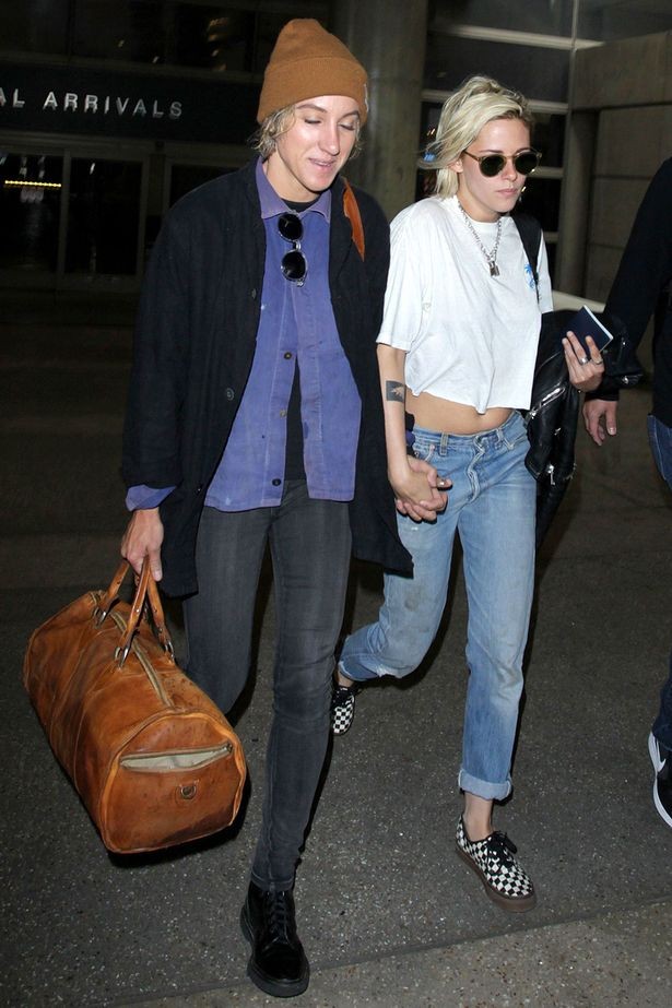 Kristen Stewart lần đầu lên tiếng về mối tình đồng giới - ảnh 4