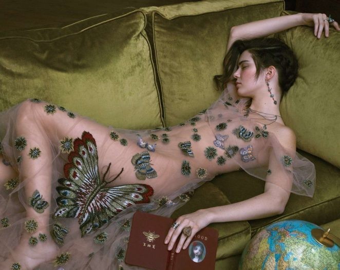 Vẻ đẹp 'vạn người mê' của em gái cô Kim siêu vòng 3 Kendall Jenner - ảnh 8
