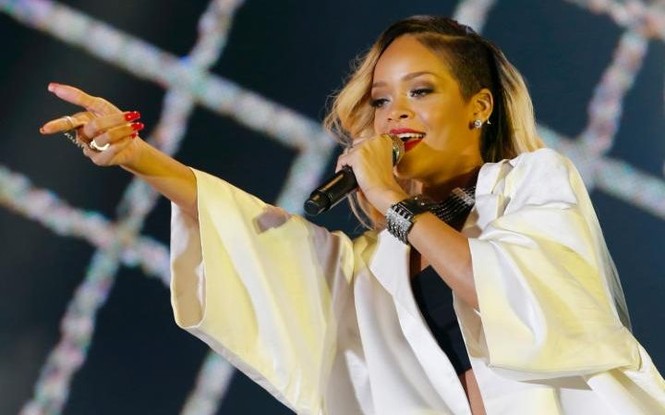 Rihanna nhận giải thưởng mang tên Michael Jackson - ảnh 1