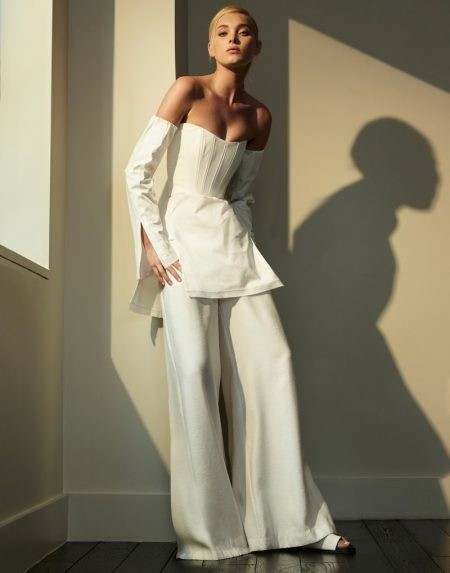 Vóc dáng hoàn hảo 'đã được khẳng định' của Elsa Hosk - ảnh 1