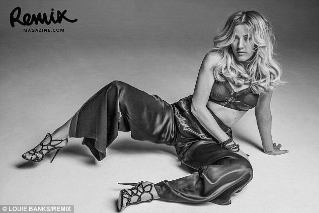 Giọng ca ‘50 sắc thái’ Ellie Goulding quá quyến rũ và gợi cảm - ảnh 3